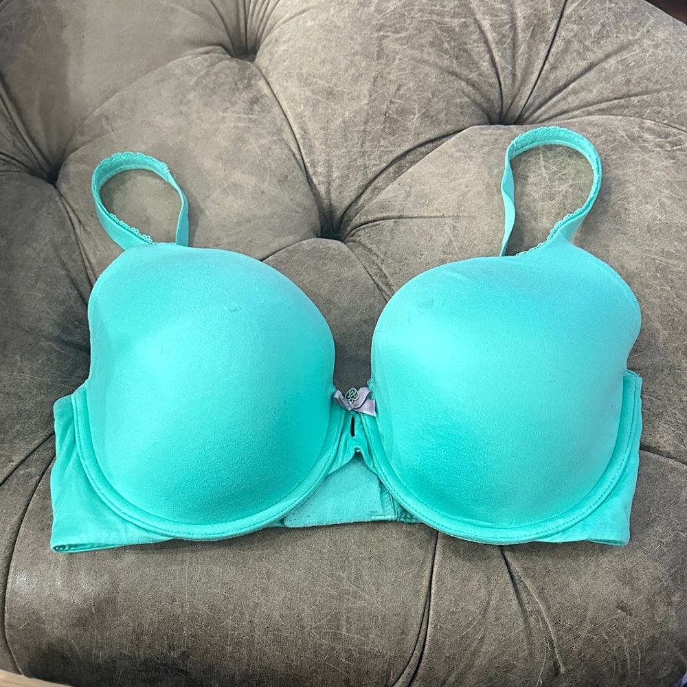 Tiffany Blue Molded T-Shirt Bra - Women's Intimates